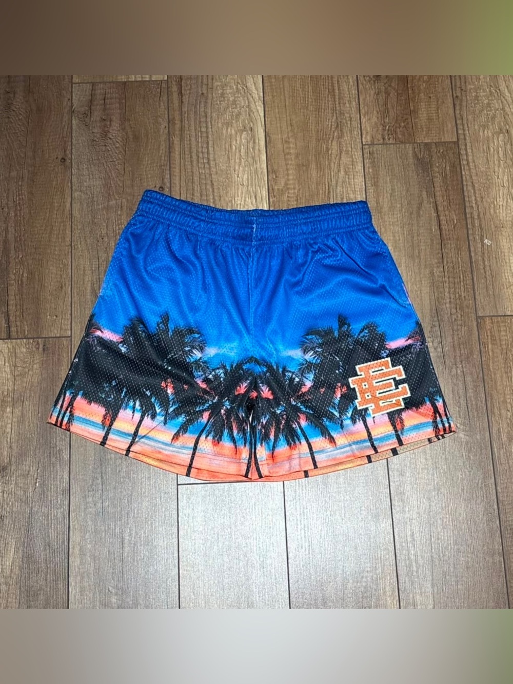 Eric Emanuel EE Palm Tree Sunset Blue and Orange Mesh Shorts Size Large
